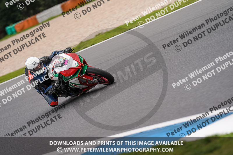 estoril;event digital images;motorbikes;no limits;peter wileman photography;portugal;trackday;trackday digital images
